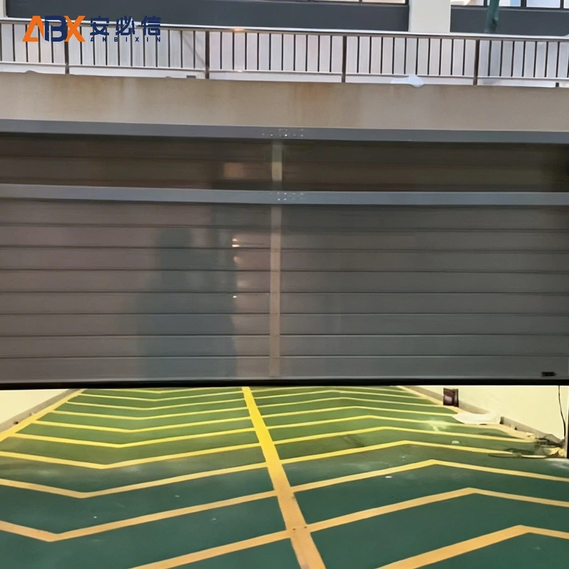 山南金属快速门